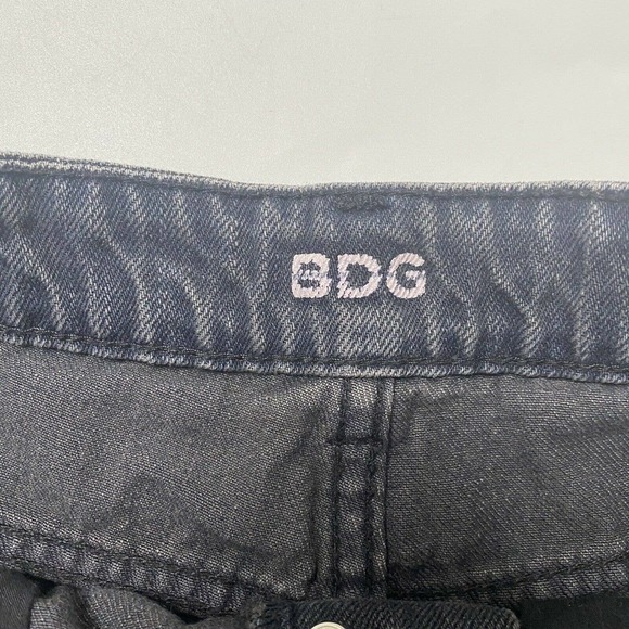 Urban Outfitters BDG Super High Rise Foxy Black Denim Button Fly Shorts 28w - Picture 4 of 8